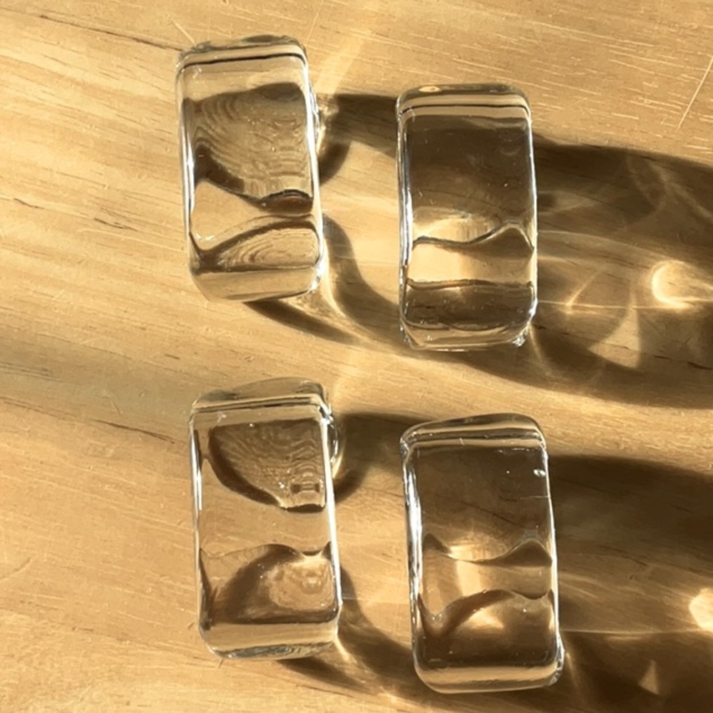 Glass napkin rings in mint condition! 🎄Christmas Special 🎁